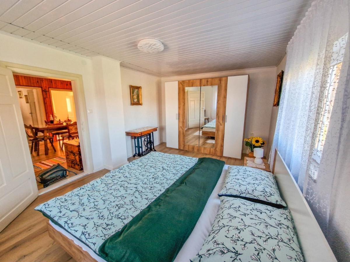 Holiday House Rukavina Donje Pazariste Exterior foto